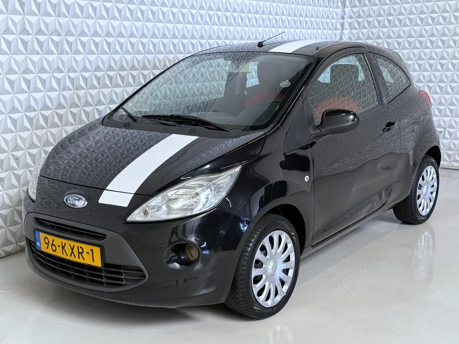 Ford Ka (2010) — foto 1