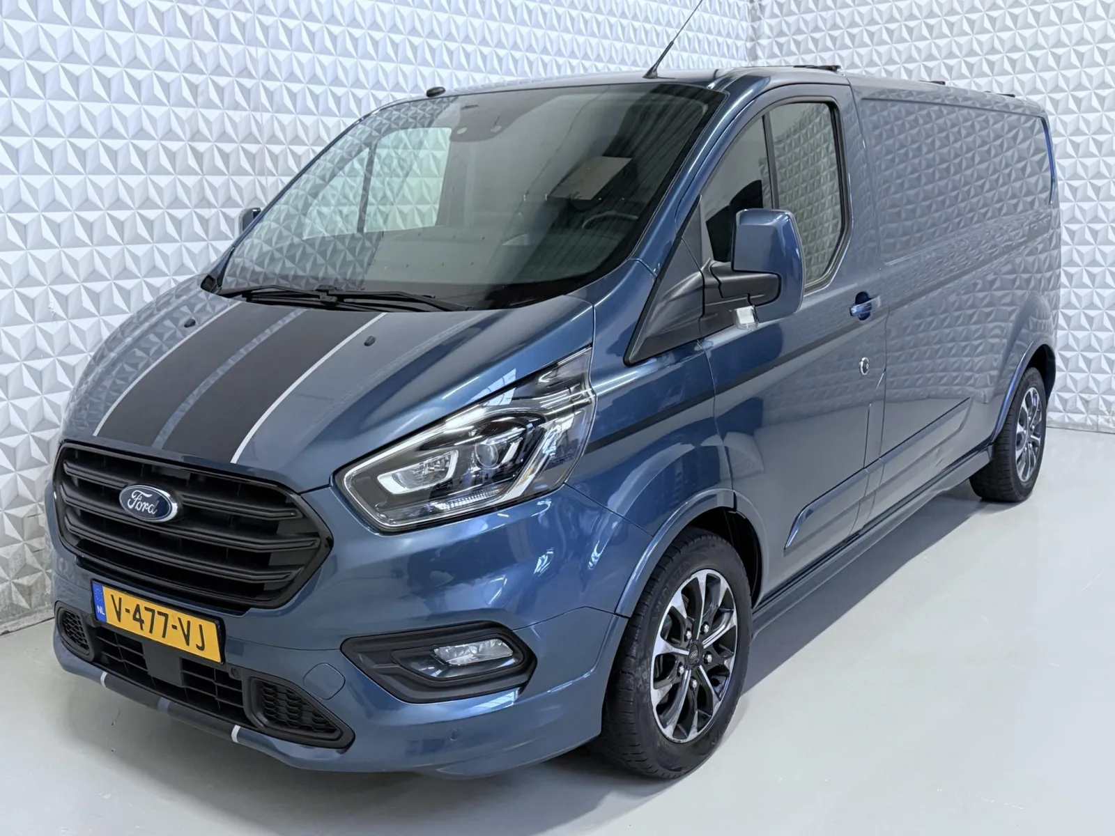 Ford Transit Custom (2019) — foto 1