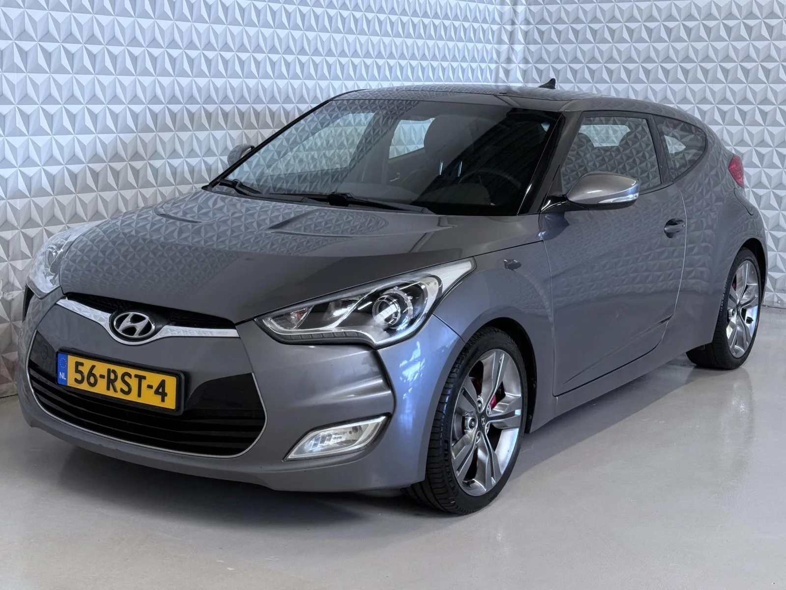 Hyundai Veloster (2011) — foto 1