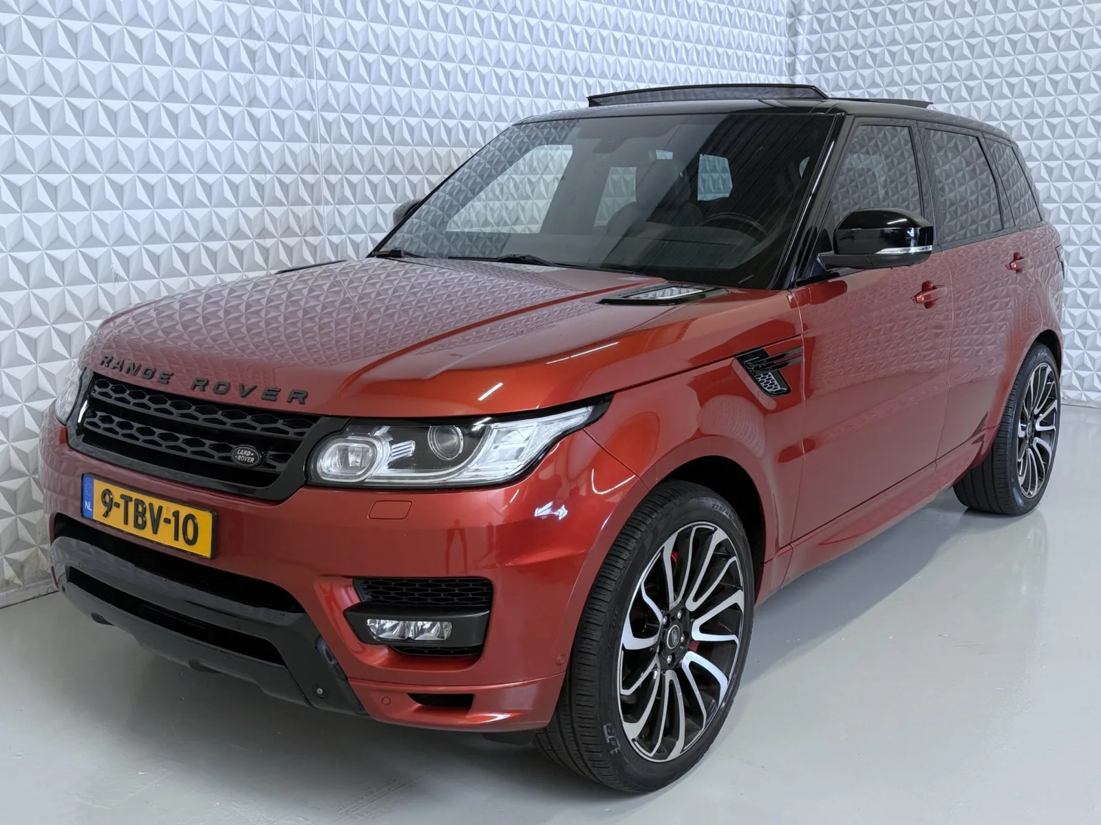 Land Rover Range Rover Sport (2014) — foto 1