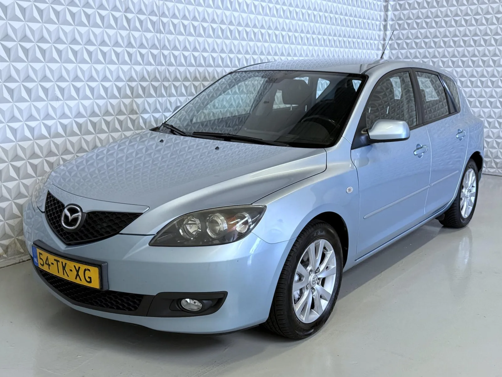 Mazda 3 (2006) — foto 1