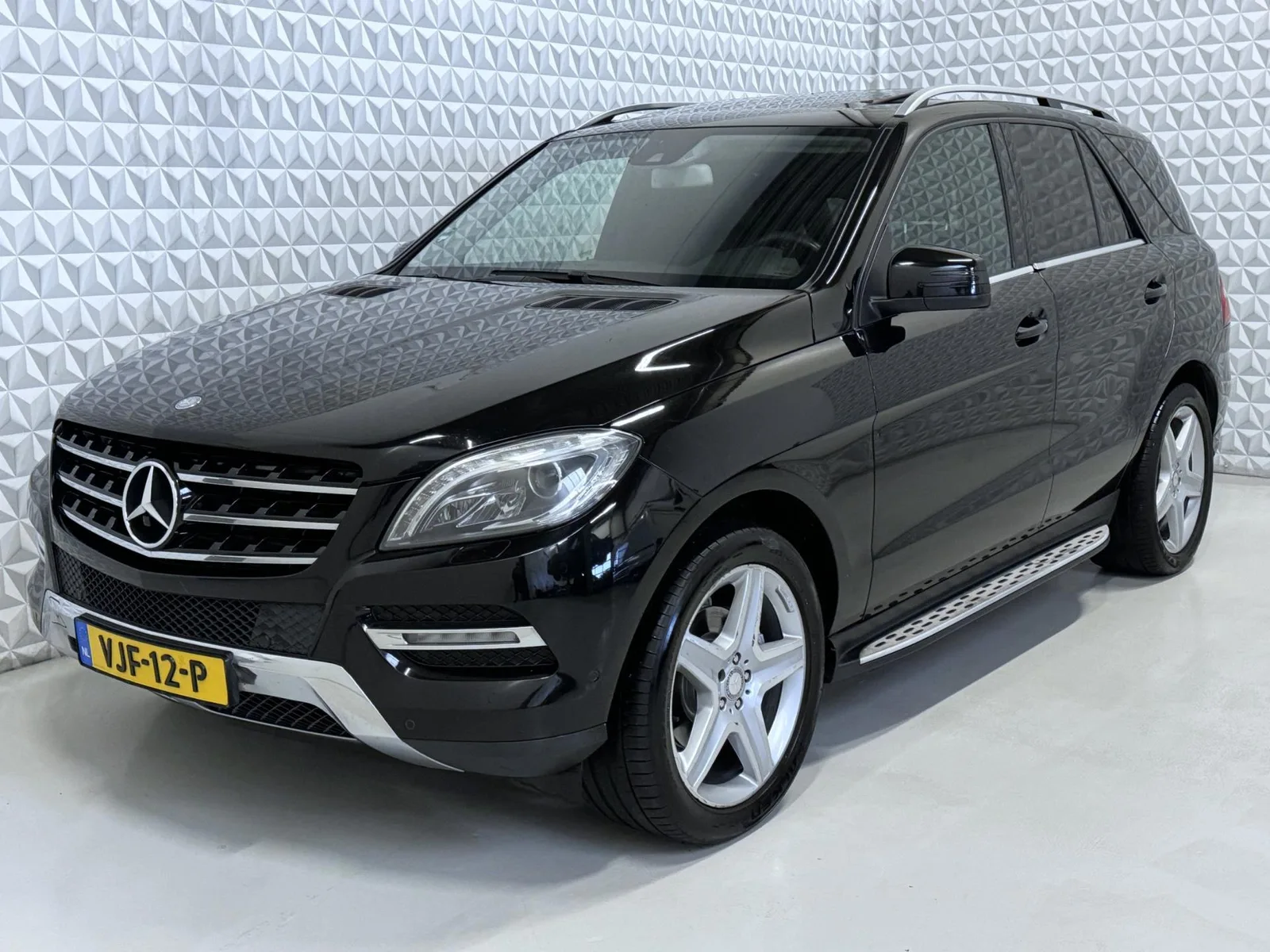 Mercedes-Benz ML-Klasse (2012) — foto 1