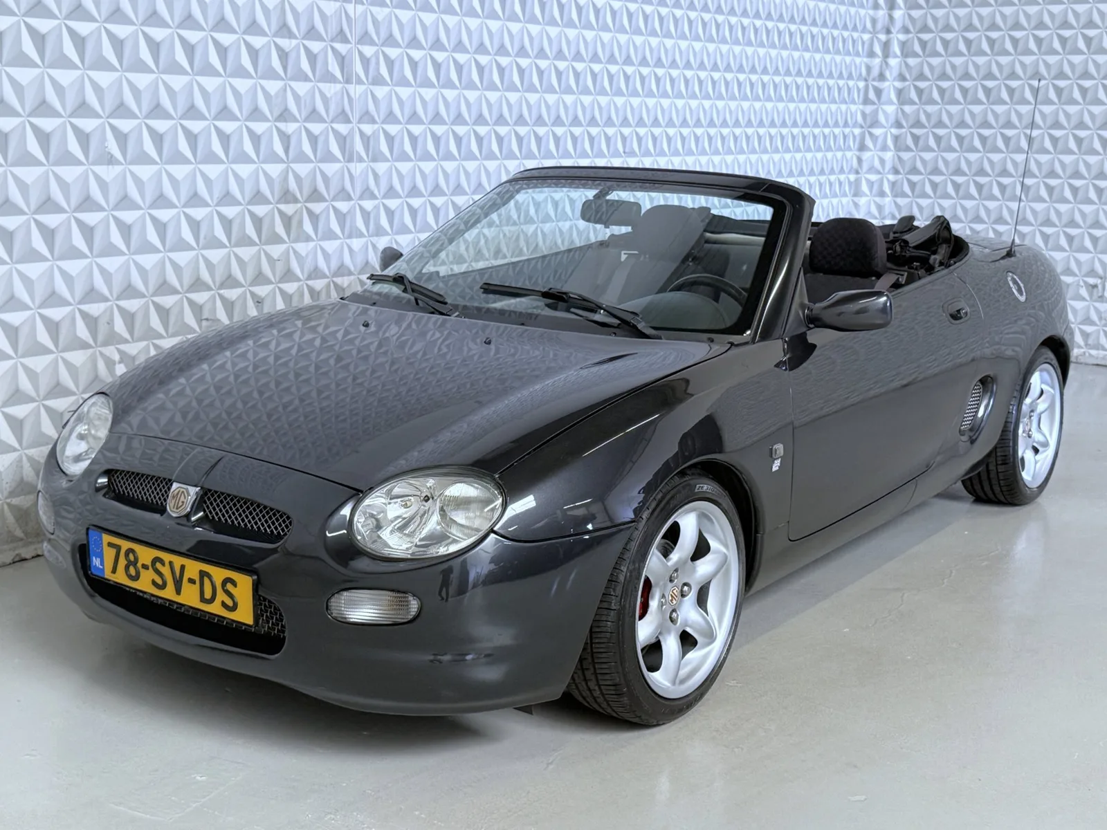 MG F (1997) — foto 1