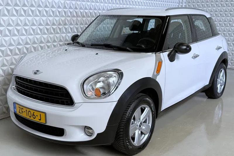 MINI Countryman (2014)