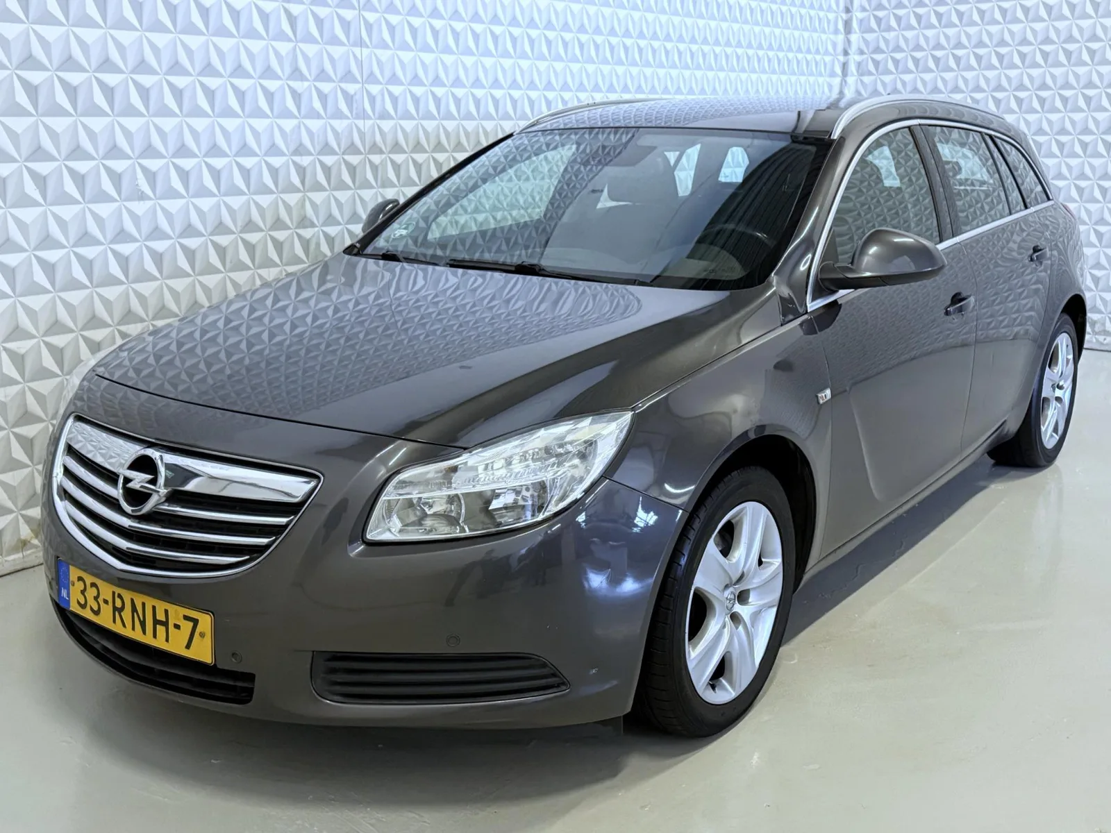 Opel Insignia (2011) — foto 1