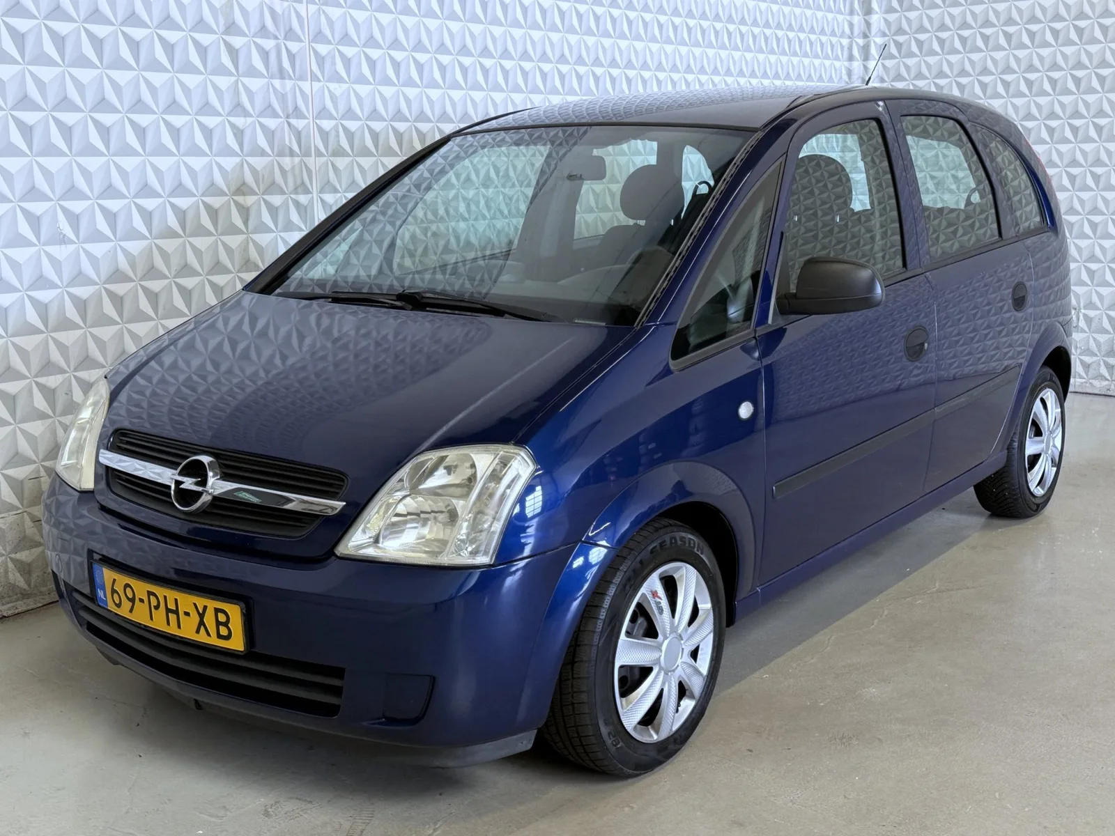 Opel Meriva (2004) — foto 1