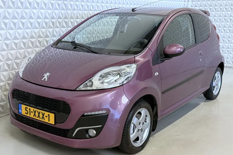 Peugeot 107 (2012)