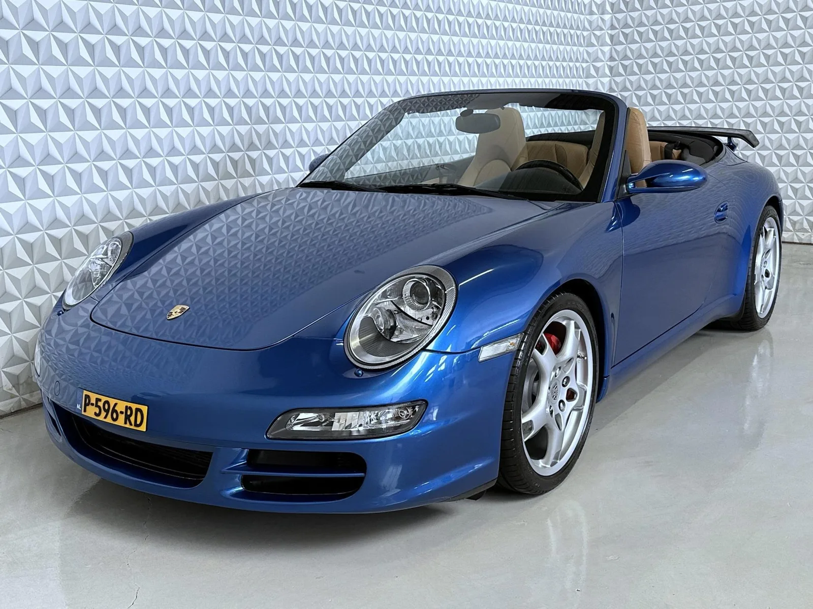 Porsche 911 (2008) — foto 1