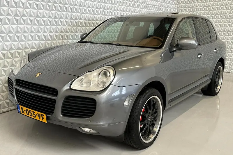 Porsche Cayenne (2006)
