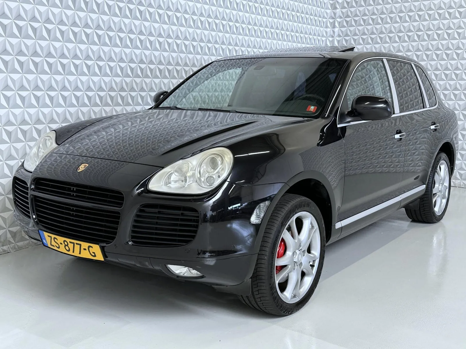 Porsche Cayenne (2003) — foto 1