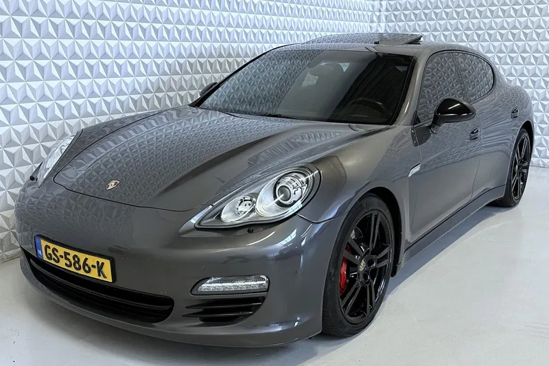 Porsche Panamera (2012)