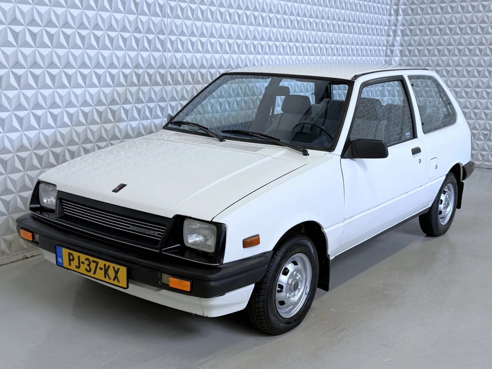 Suzuki Swift (1986) — foto 1