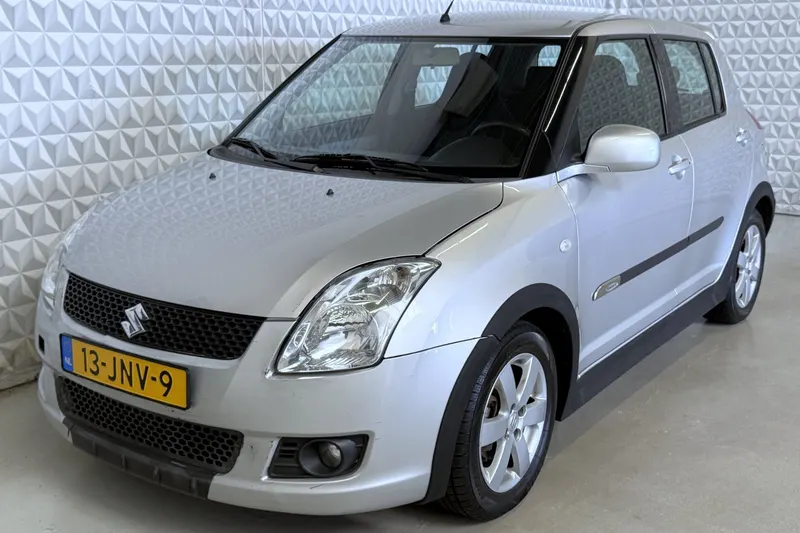 Suzuki Swift (2009)