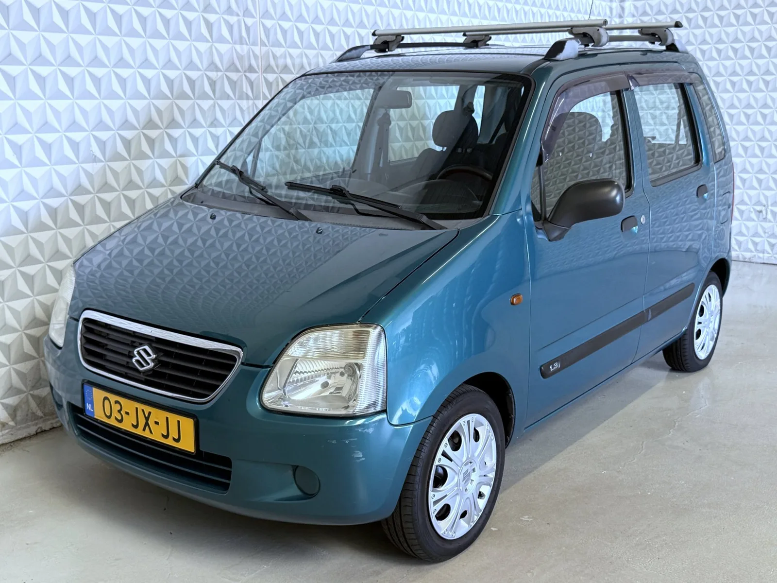 Suzuki Wagon R+ (2002) — foto 1