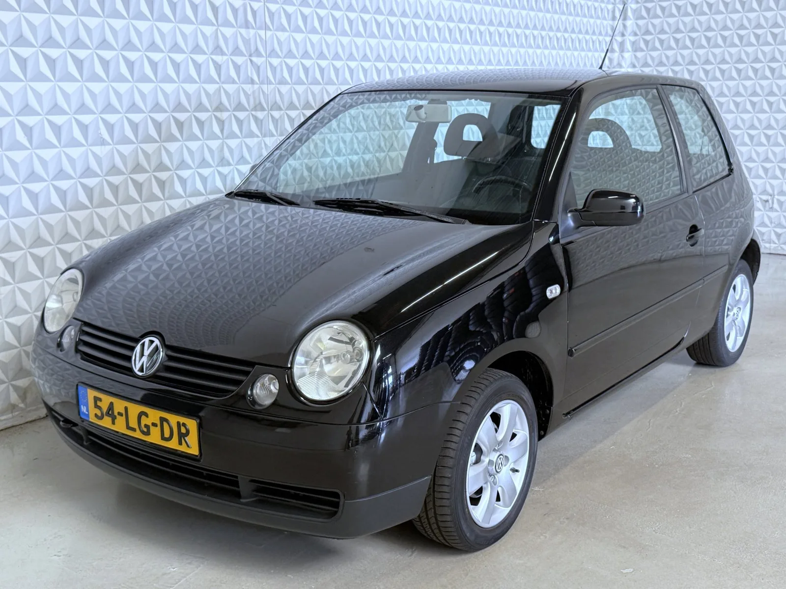 Volkswagen Lupo (2003) — foto 1