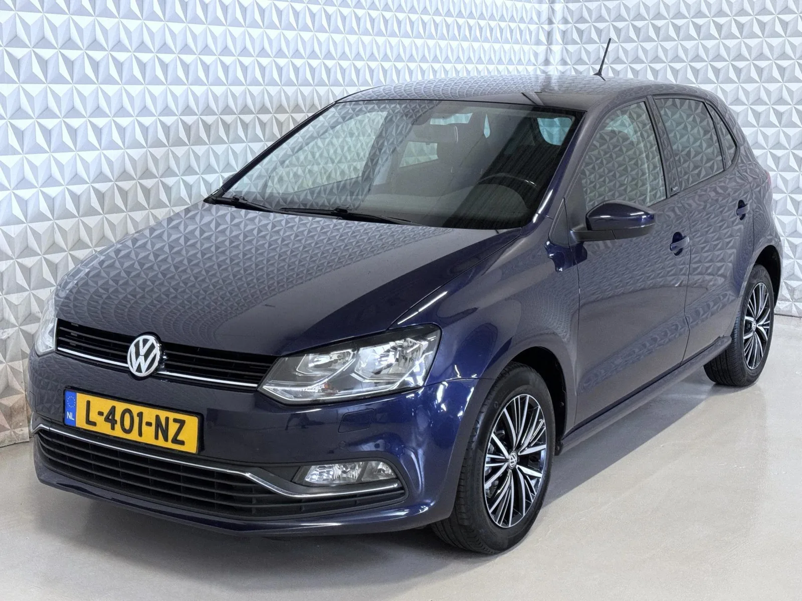 Volkswagen Polo (2017) — foto 1