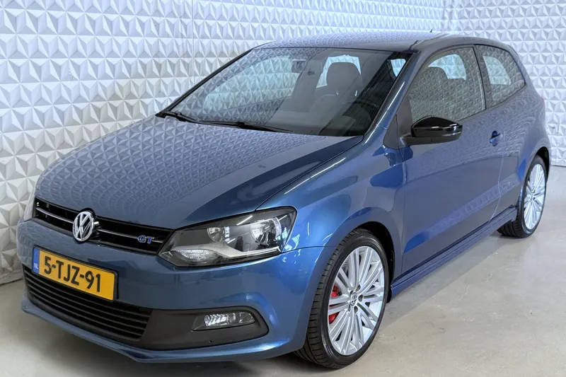 Volkswagen Polo (2014)