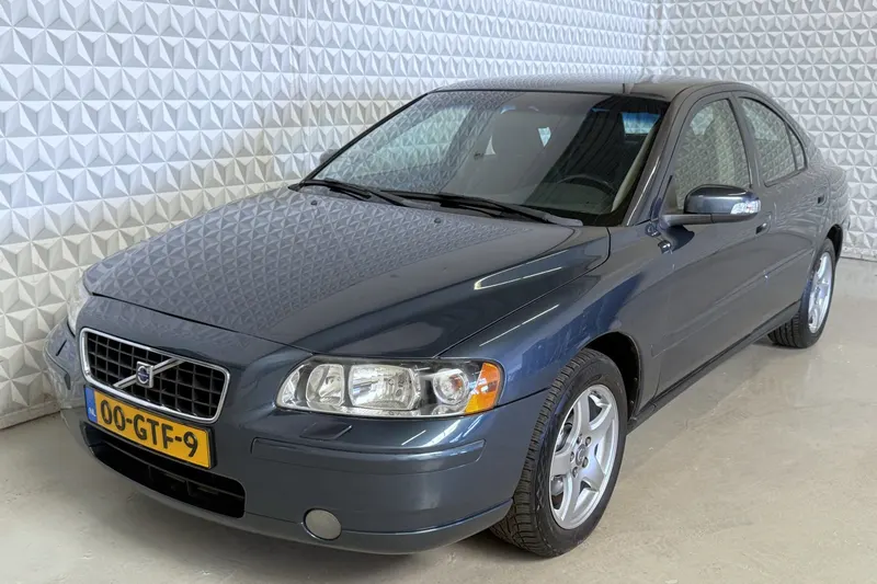 Volvo S60 (2008)
