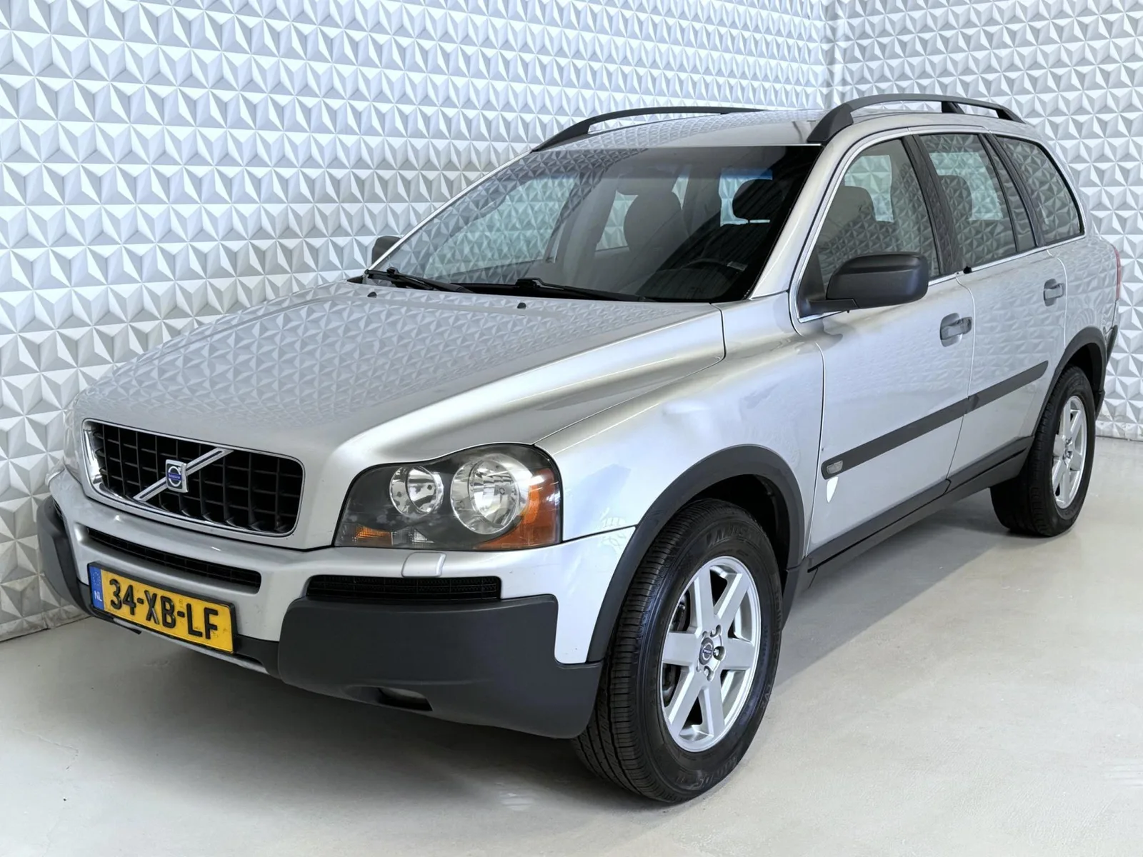 Volvo XC90 (2003) — foto 1