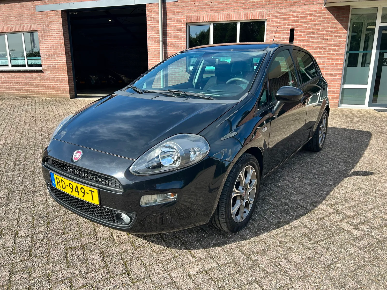 Fiat Punto Evo (2017) — foto 1
