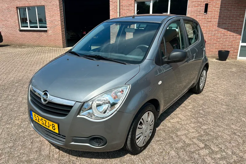 Opel Agila (2011)