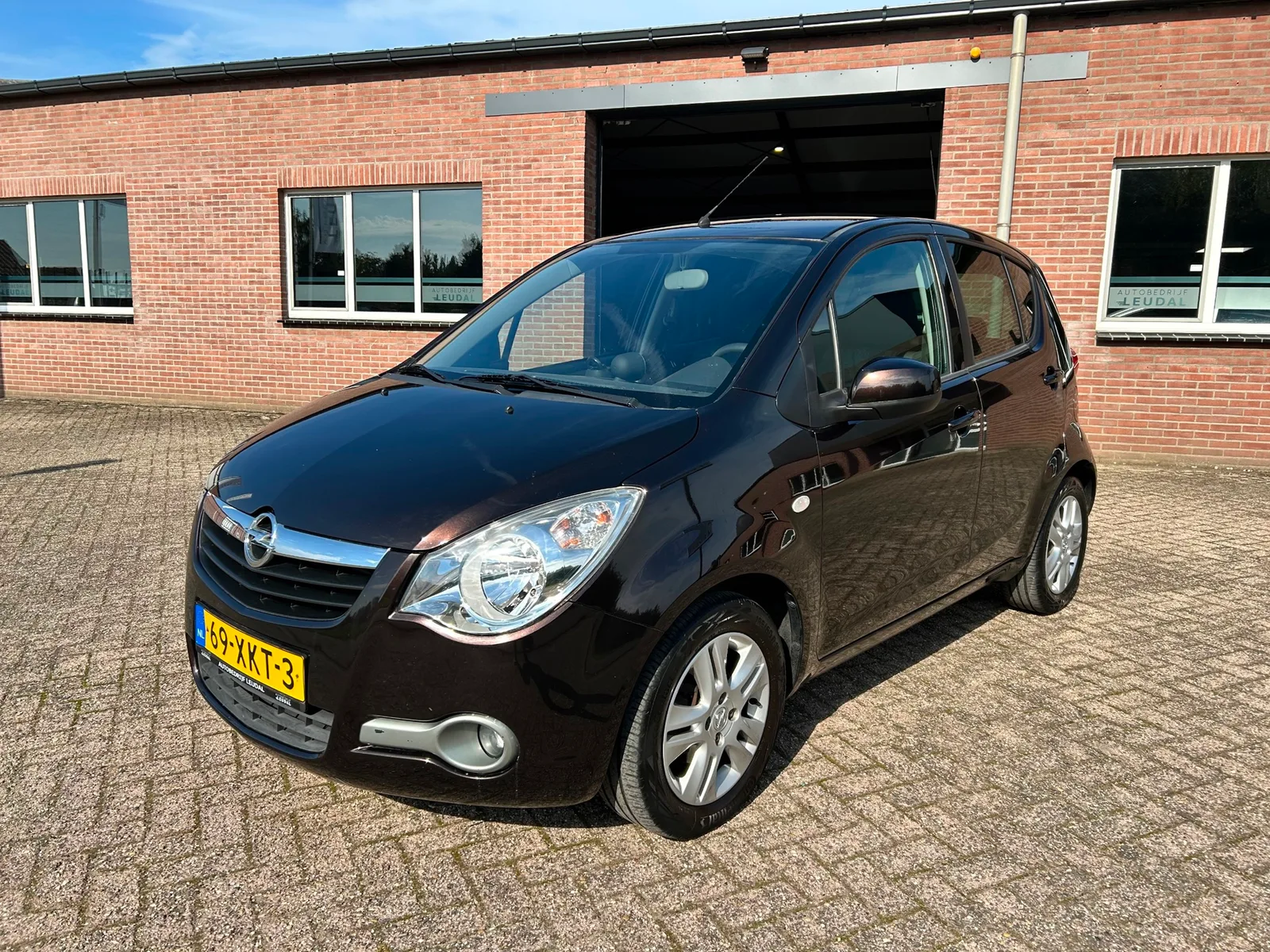 Opel Agila (2012) — foto 1
