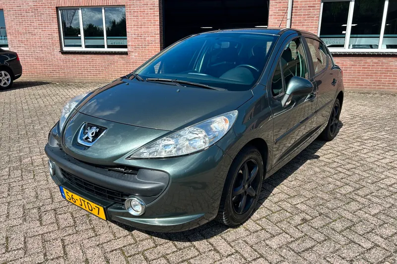 Peugeot 207 (2009)