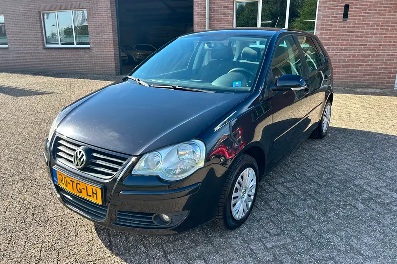 Volkswagen Polo (2006)