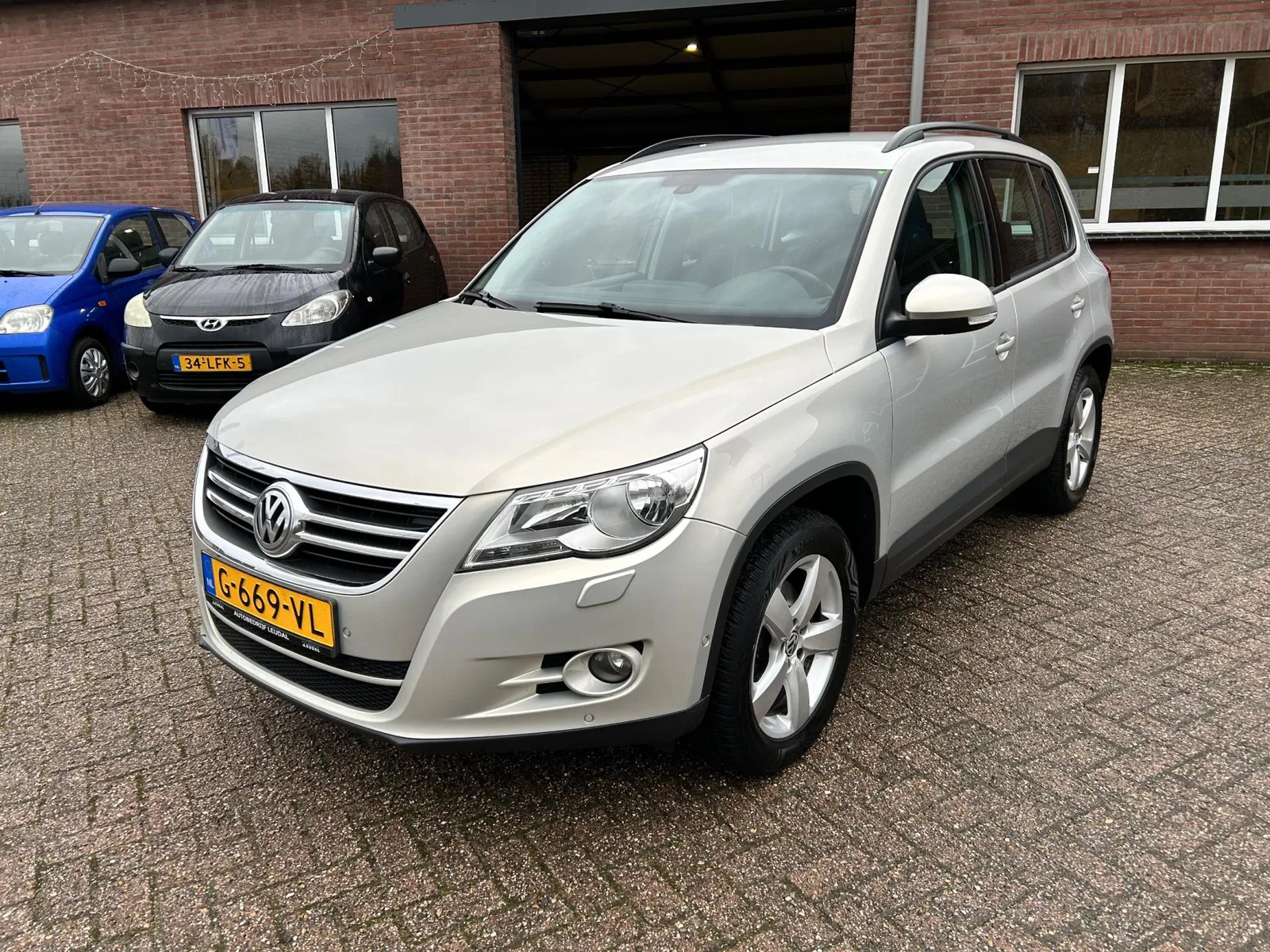 Volkswagen Tiguan (2011) — foto 1