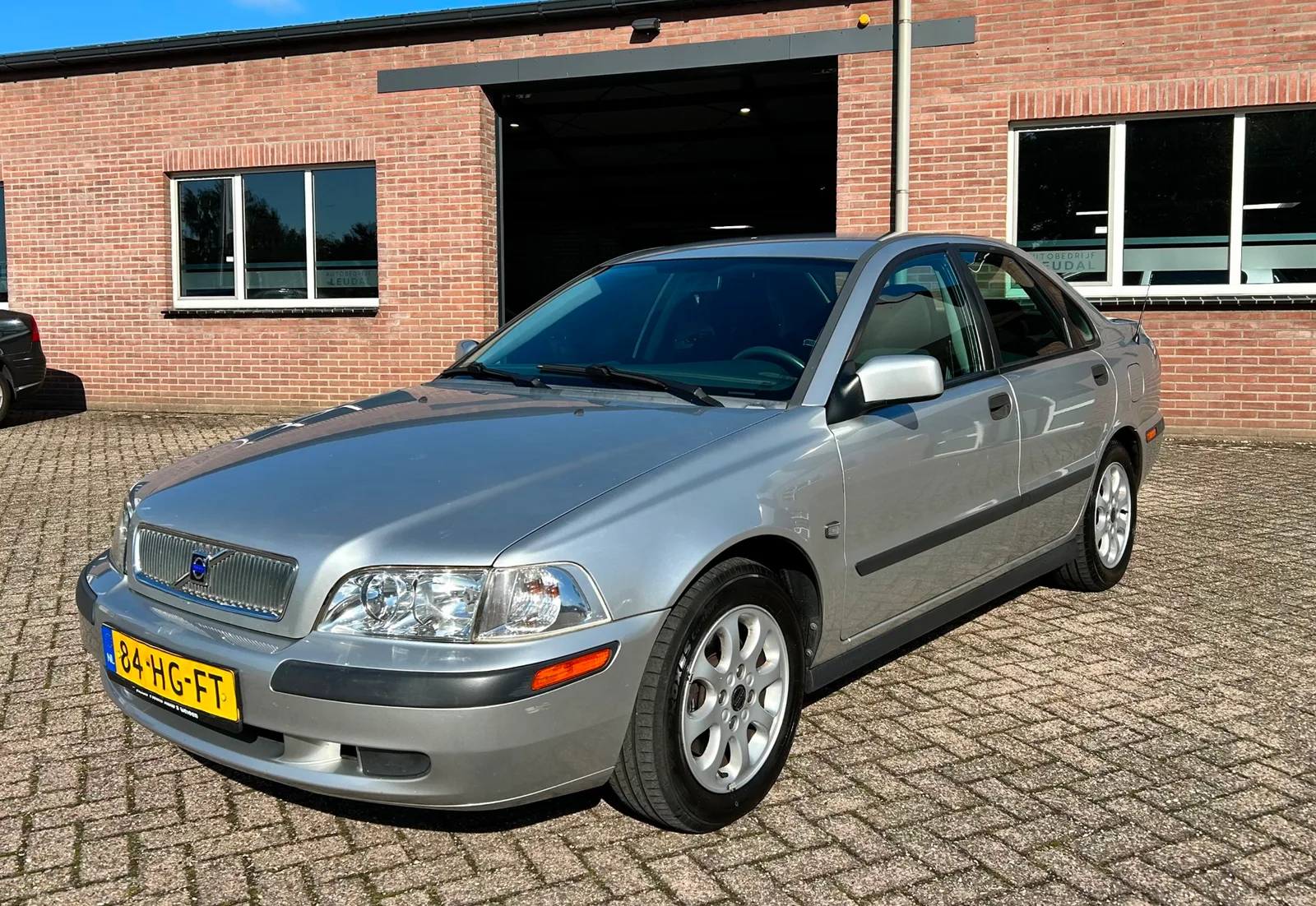 Volvo S40 (2001) — foto 1