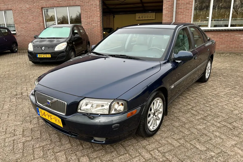 Volvo S80 (2001)