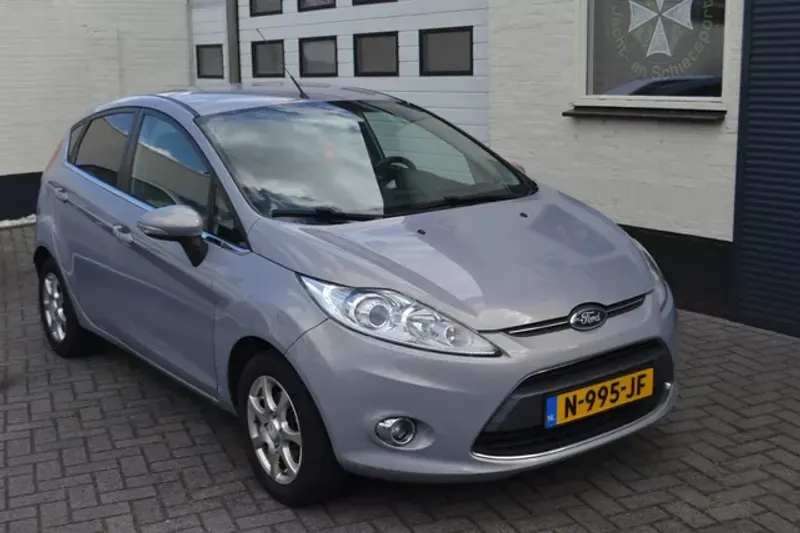 Ford Fiesta (2012)