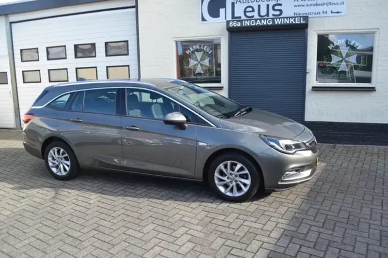 Opel Astra (2018)