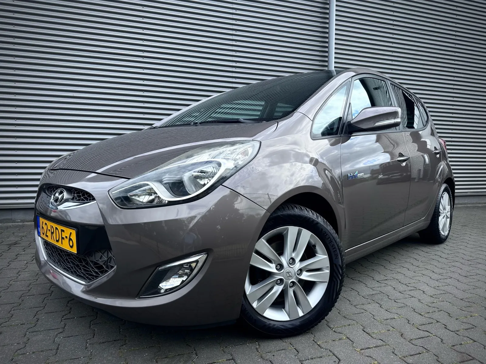 Hyundai ix20 (2011) — foto 1