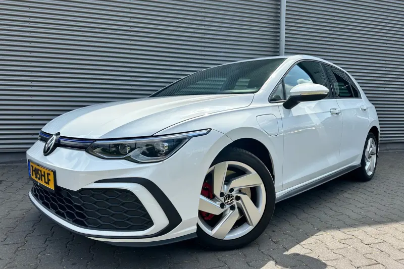 Volkswagen Golf (2020)