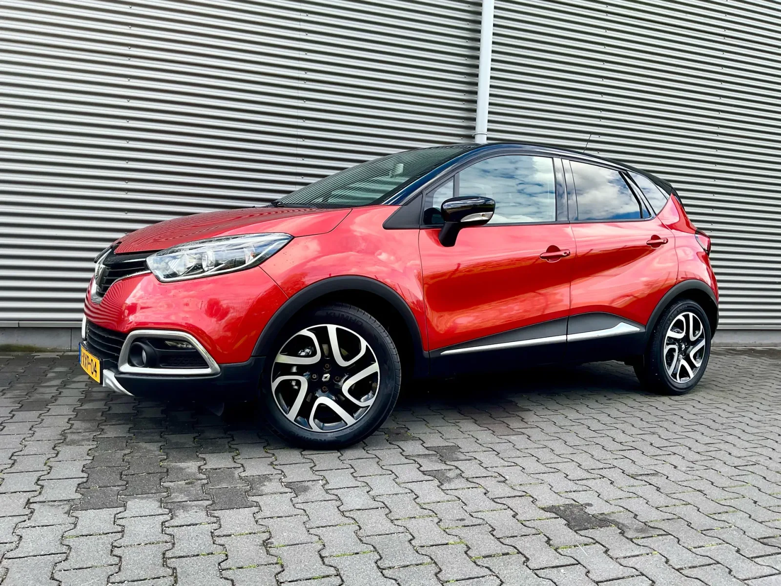 Renault Captur (2014) — foto 1