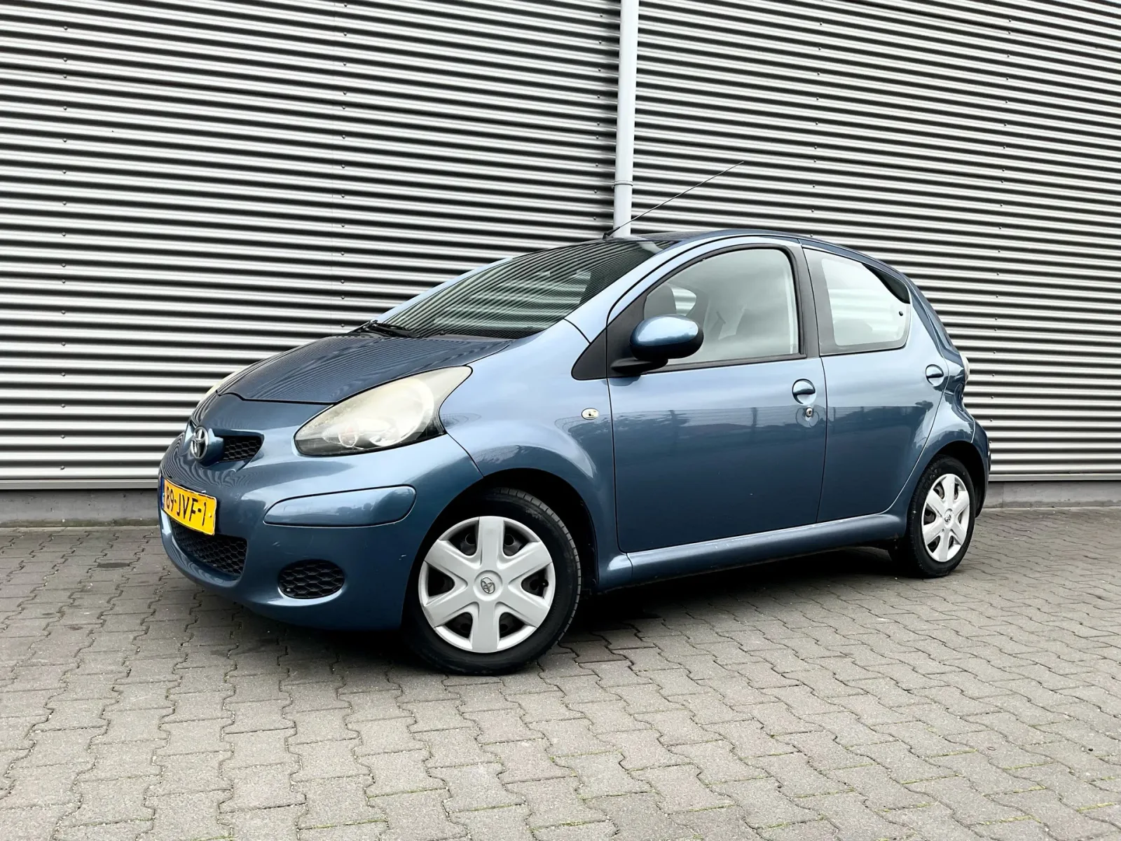 Toyota Aygo (2009) — foto 1