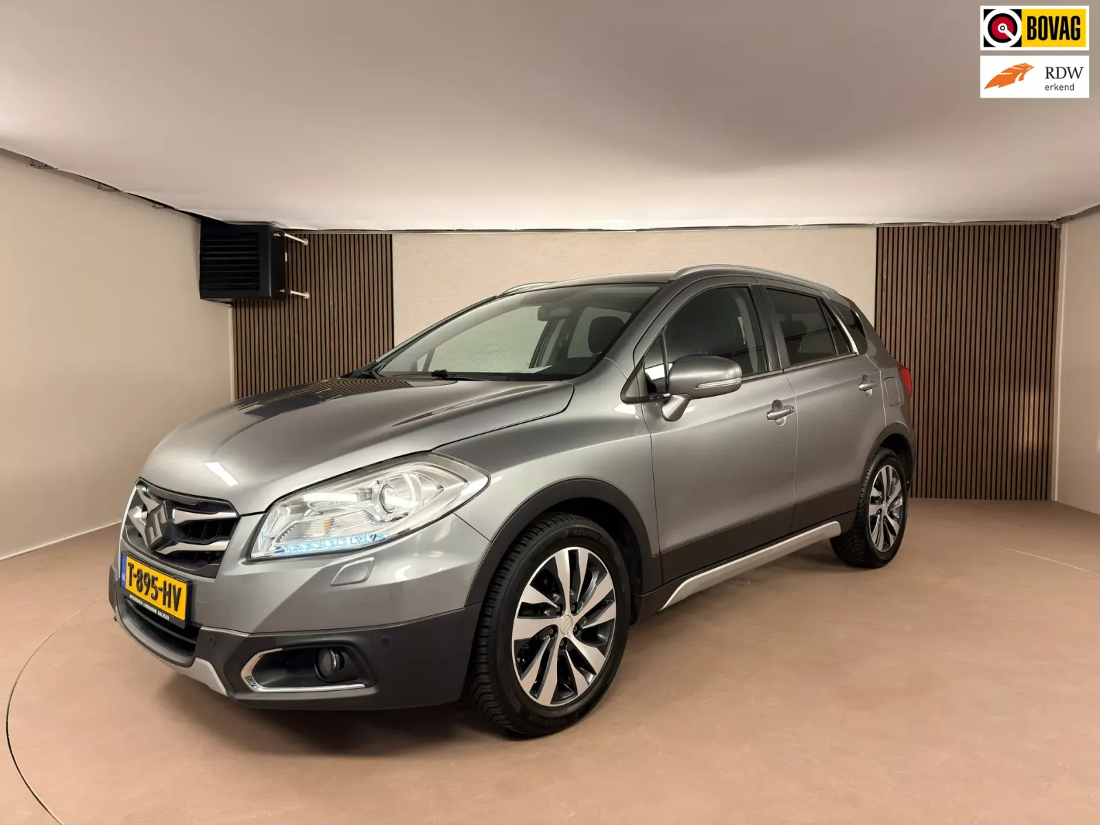 Suzuki SX4 S-Cross (2016) — foto 1