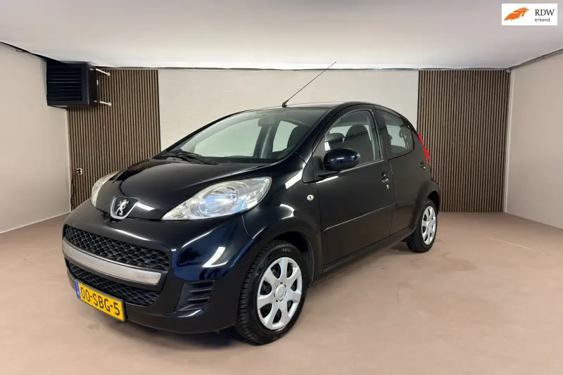 Peugeot 107 (2011)