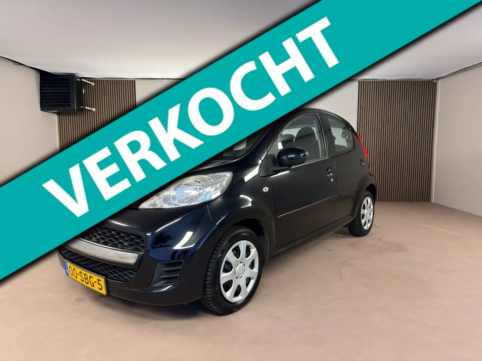 Peugeot 107 (2011) — foto 1
