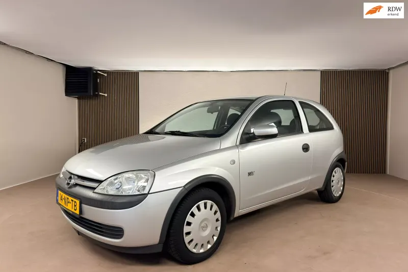 Opel Corsa (2004)