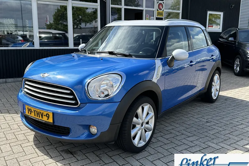 MINI Countryman (2012)