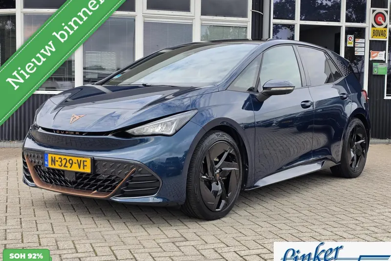 CUPRA Born (2021)