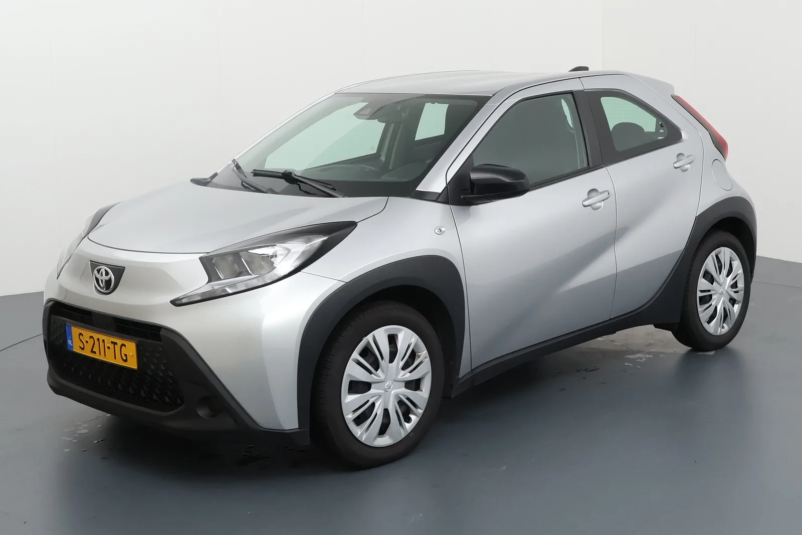 Toyota Aygo X (2023) — foto 1