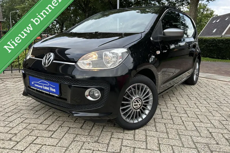 Volkswagen Up! (2013)