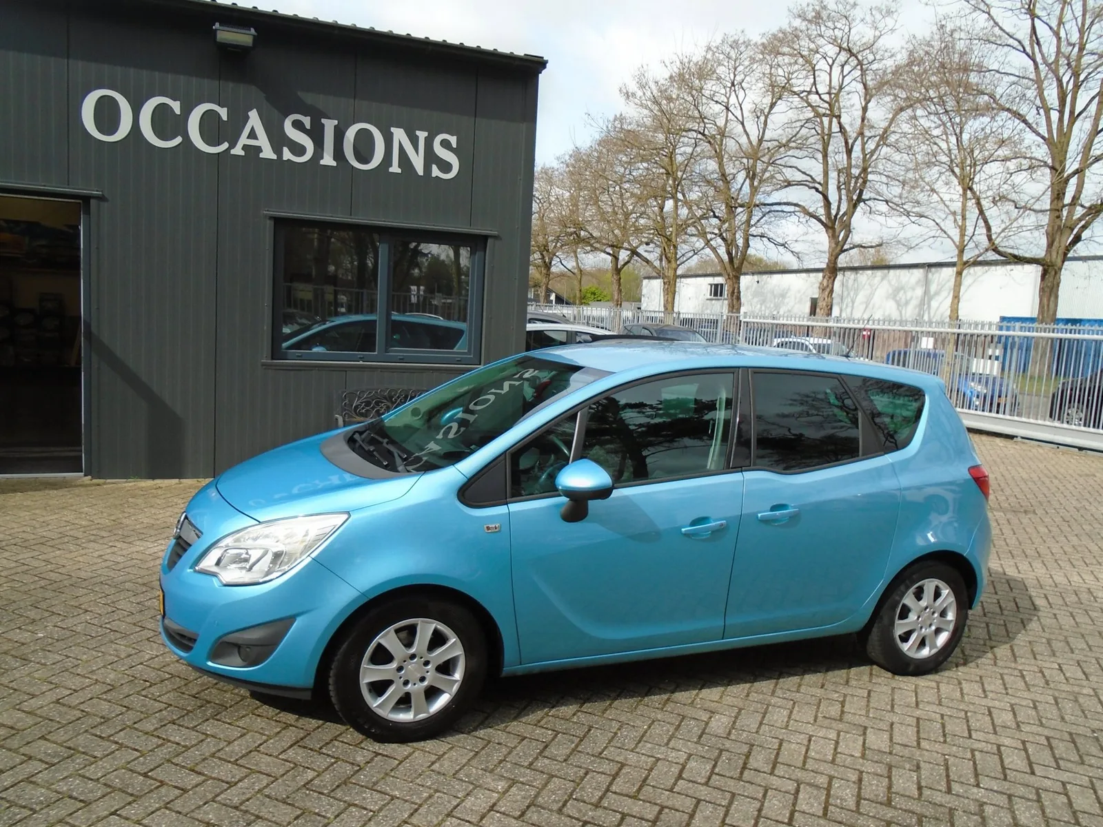 Opel Meriva (2011) — foto 1