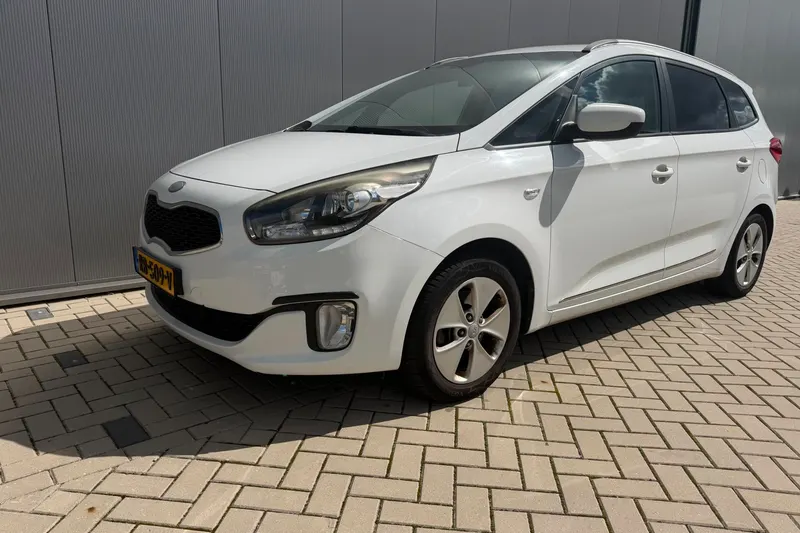 Kia Carens (2014)