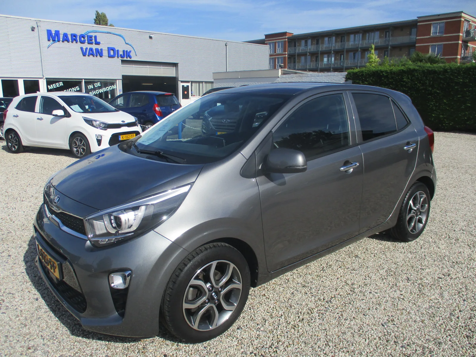 Kia Picanto (2021) — foto 1