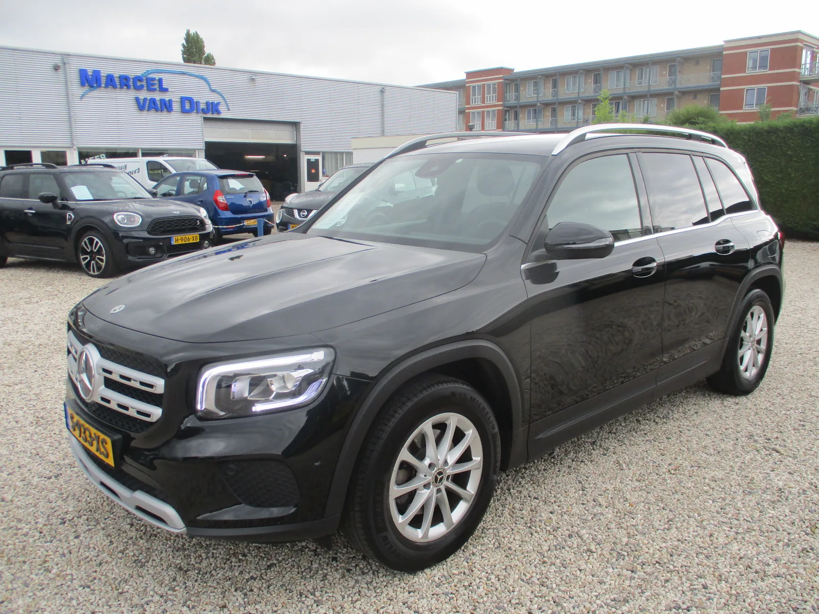 Mercedes-Benz GLB-Klasse (2023) — foto 1