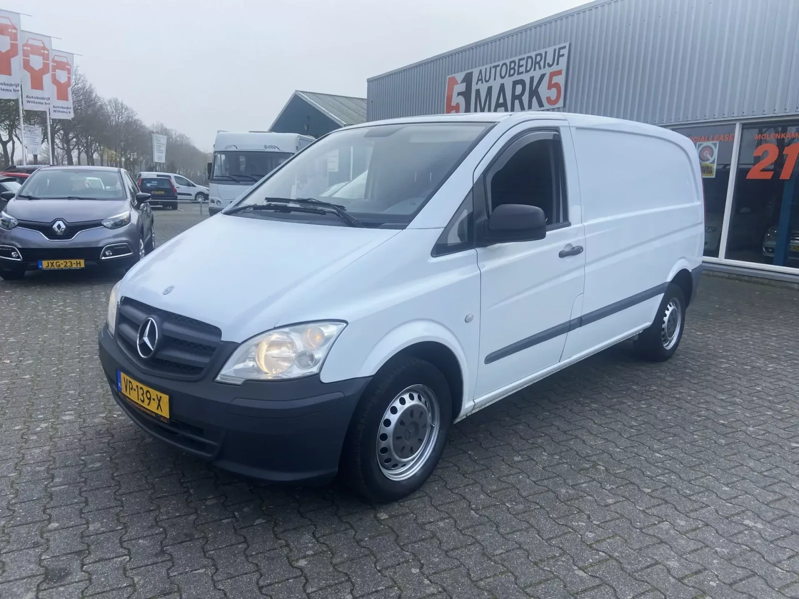 Mercedes-Benz Vito (2011) — foto 1